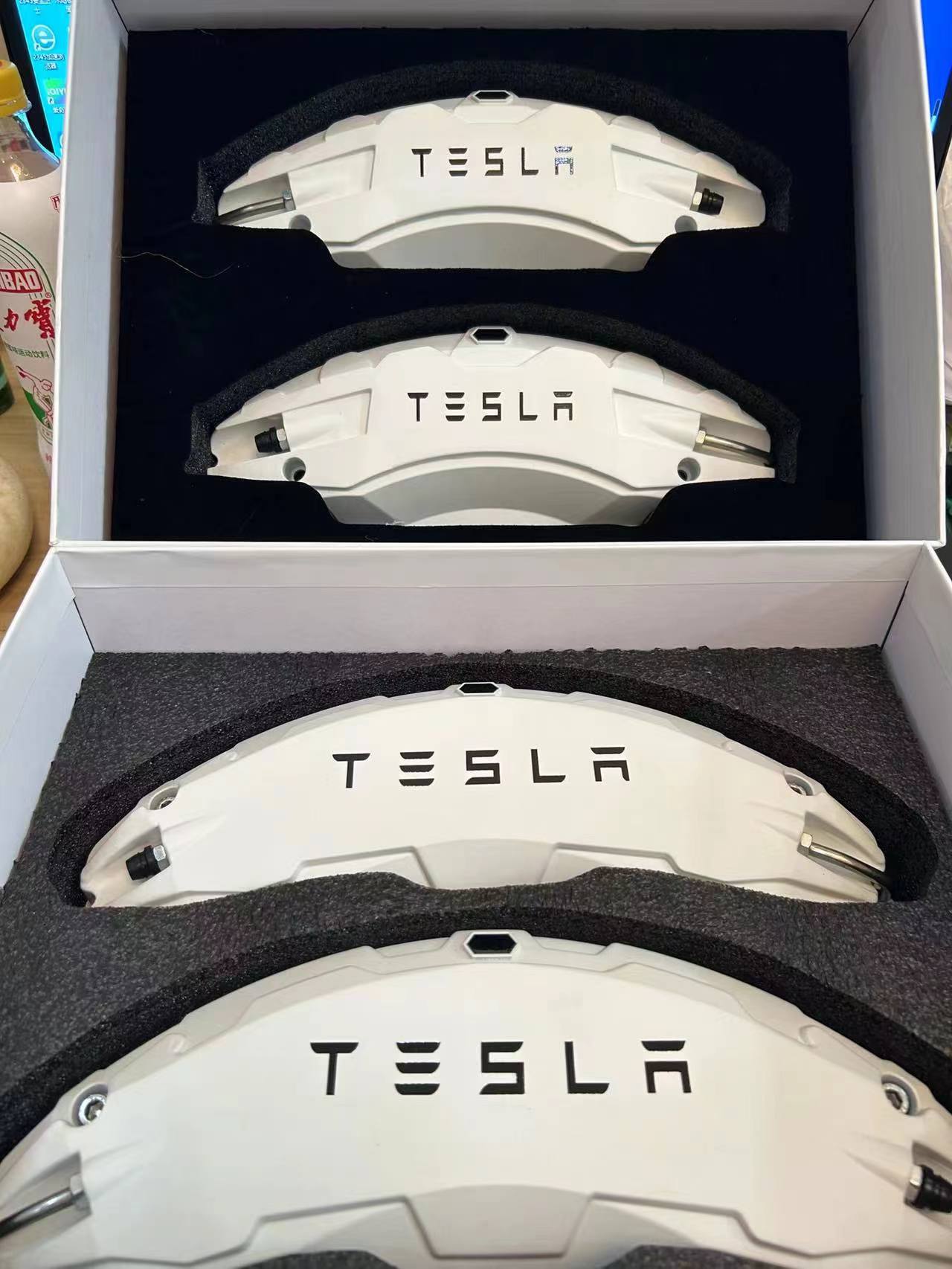 Brake Caliper Cover Set for Tesla Model 3 / Y - Performance Look - Precision Fit Die Cast Bolt-on